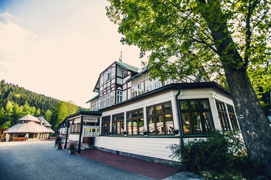 Depandance Villa Hubertus Spindleruv Mlyn Exterior foto