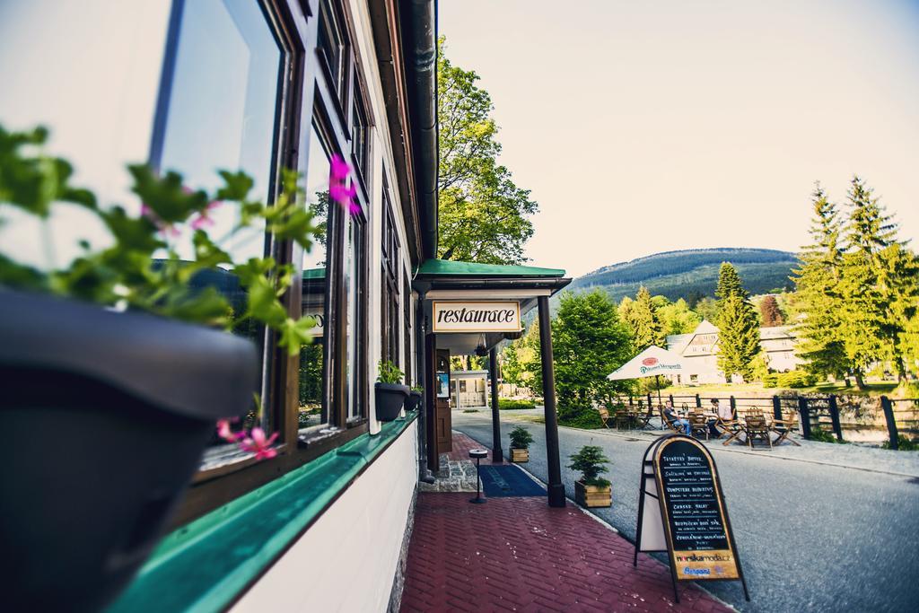 Depandance Villa Hubertus Spindleruv Mlyn Exterior foto