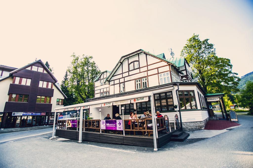 Depandance Villa Hubertus Spindleruv Mlyn Exterior foto