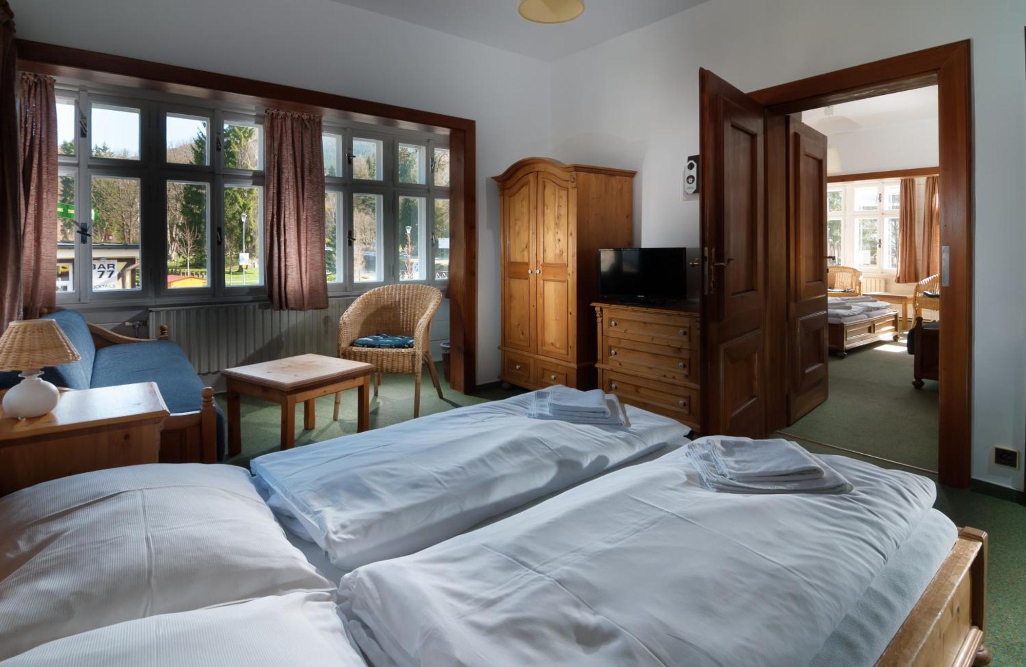 Depandance Villa Hubertus Spindleruv Mlyn Exterior foto